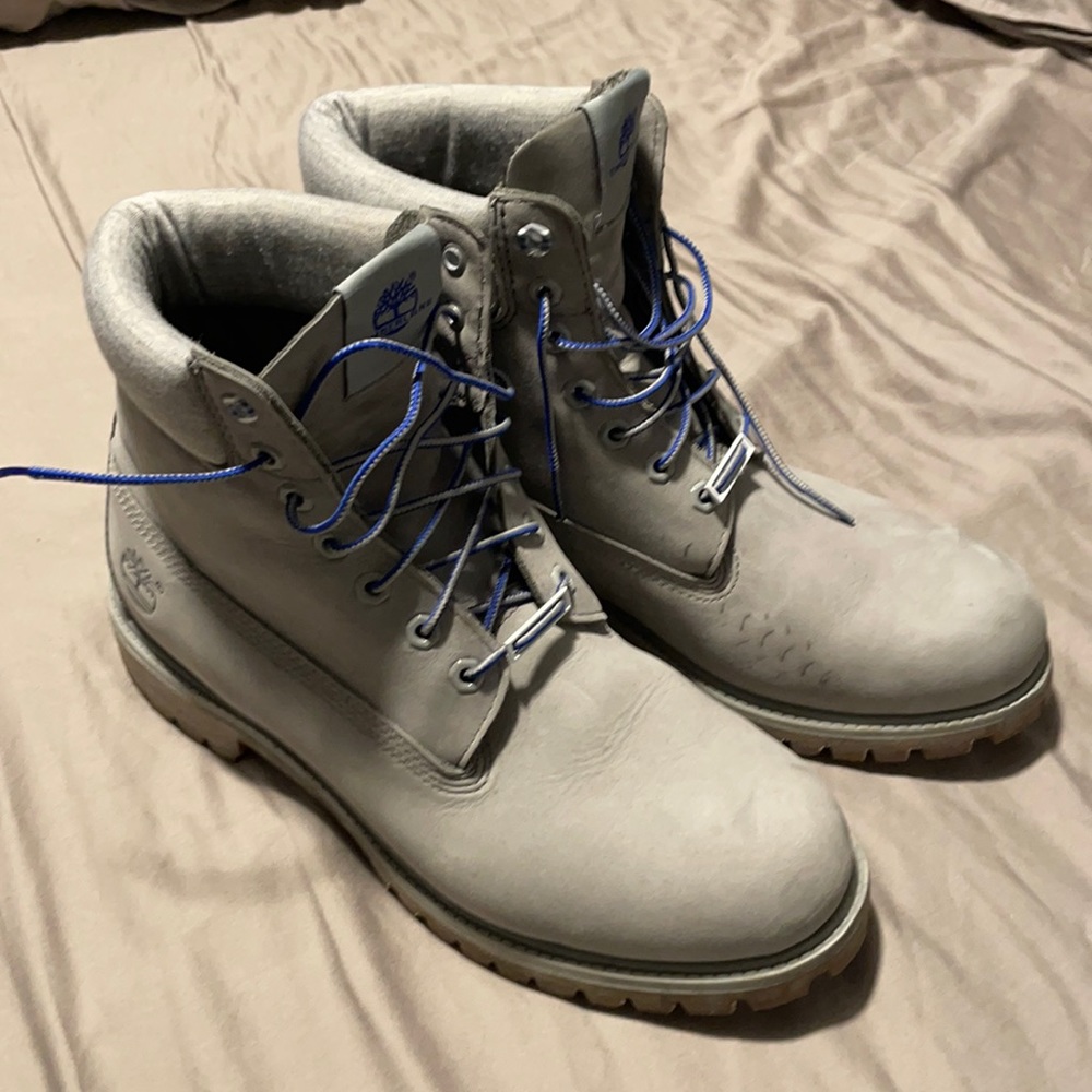 Timberland Mens Gray Suede Size 11 Boots